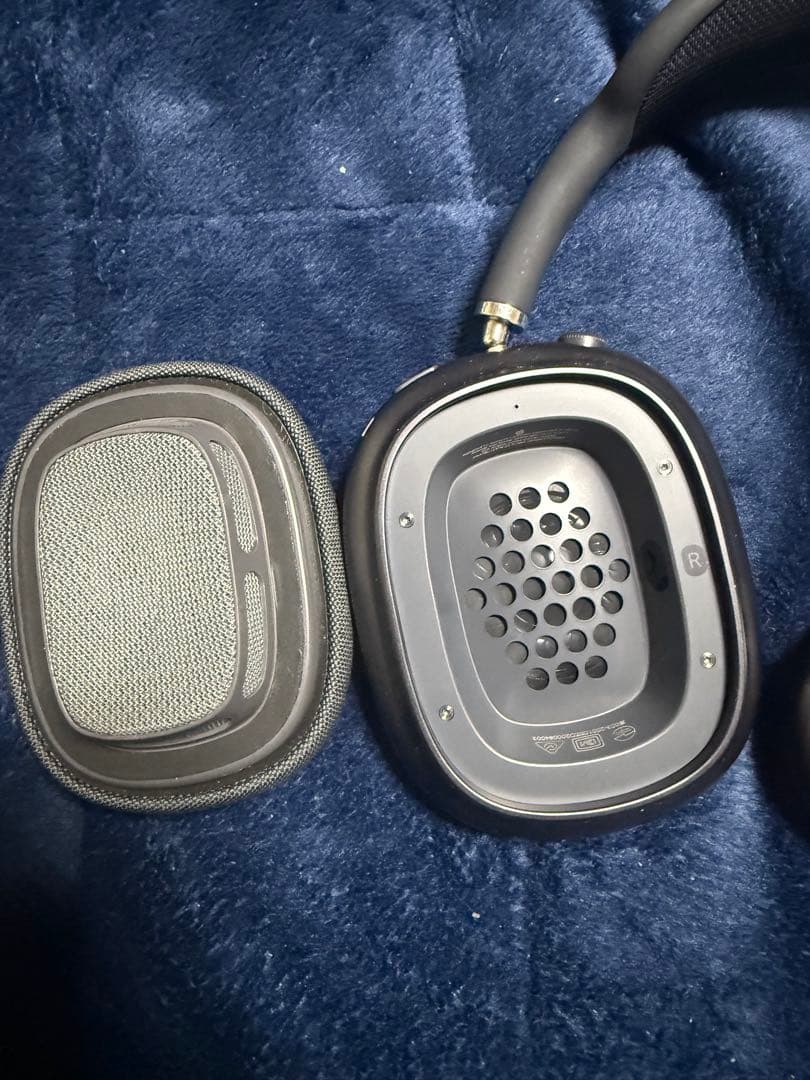 ヘッドホン AirPods Max (lightning)