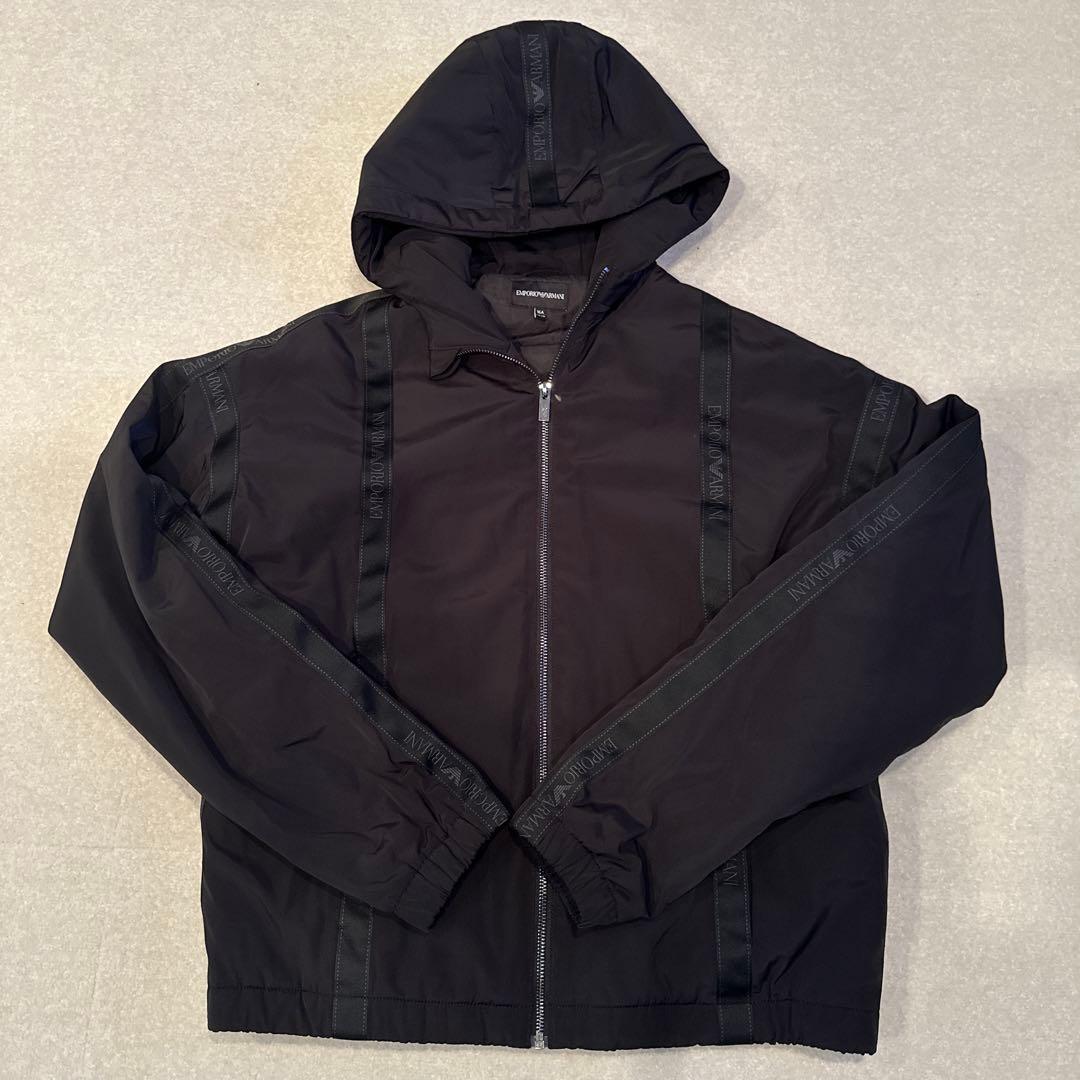 美品　ARMANI エンポリオアルマーニ　ジャンパー170 黒 ブルゾン 16A
