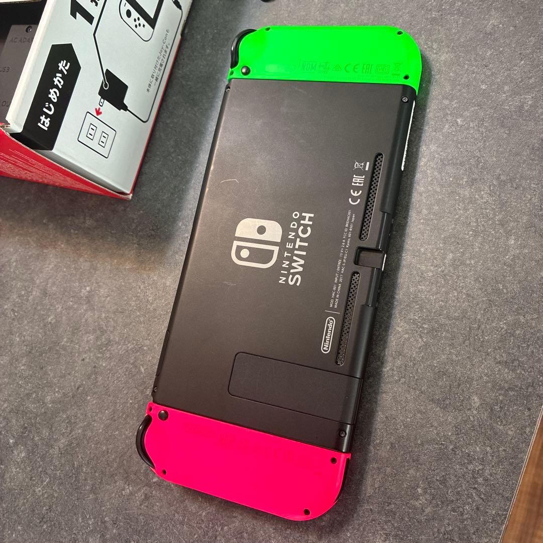 Nintendo Switch 本体 Joy-Con付き　付属品完備