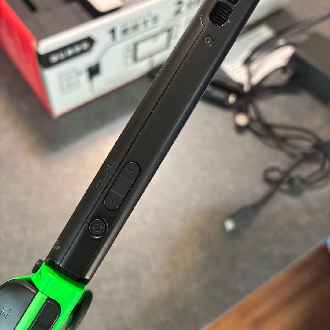 Nintendo Switch 本体 Joy-Con付き　付属品完備