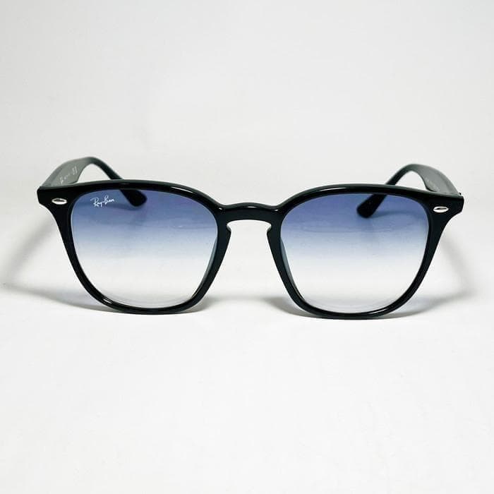 啓之輔さん着用レイバンサングラス RB4258F-60119