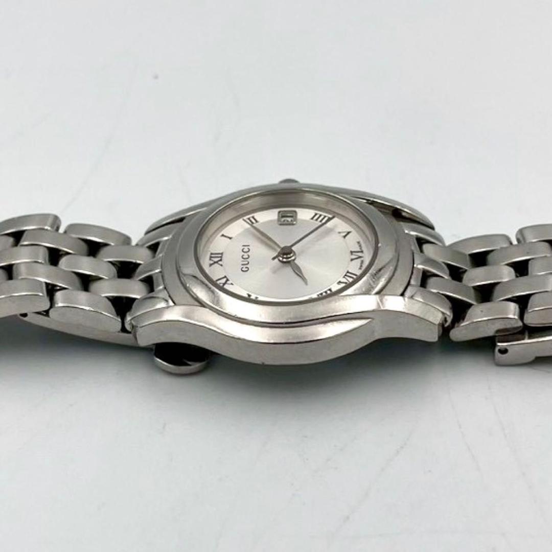 387 GUCCI グッチ 5500L 腕時計 デイト クォーツ シルバー文字盤