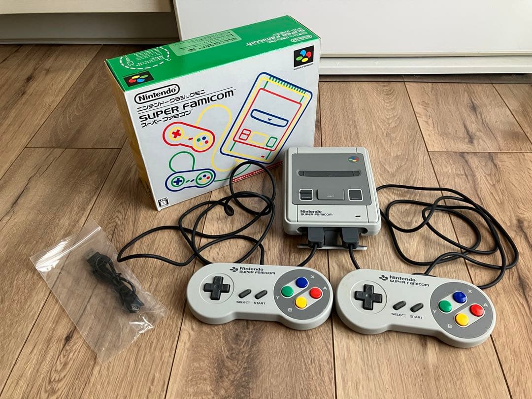 Nintendo ニンテンドークラシックミニ スーパーファミコン　美品
