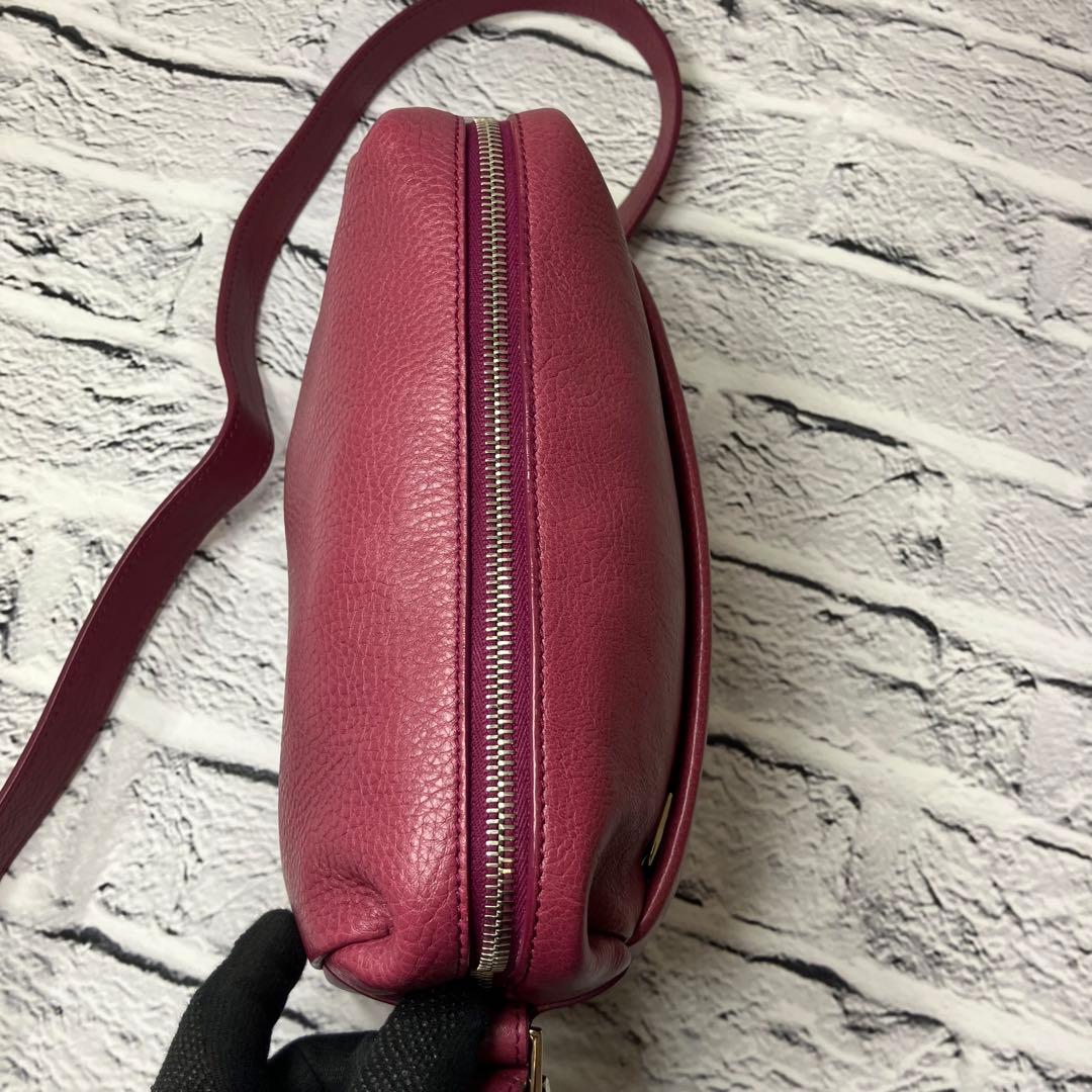 美品✨ヒロフ 現行モデル ヴィータ シボ革 Hロゴ ショルダーバッグ 斜め掛け