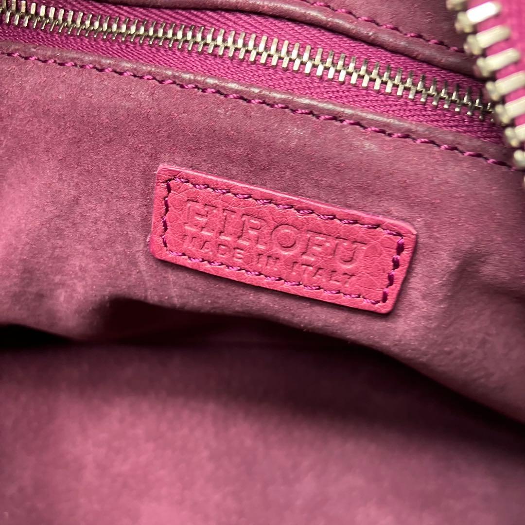 美品✨ヒロフ 現行モデル ヴィータ シボ革 Hロゴ ショルダーバッグ 斜め掛け