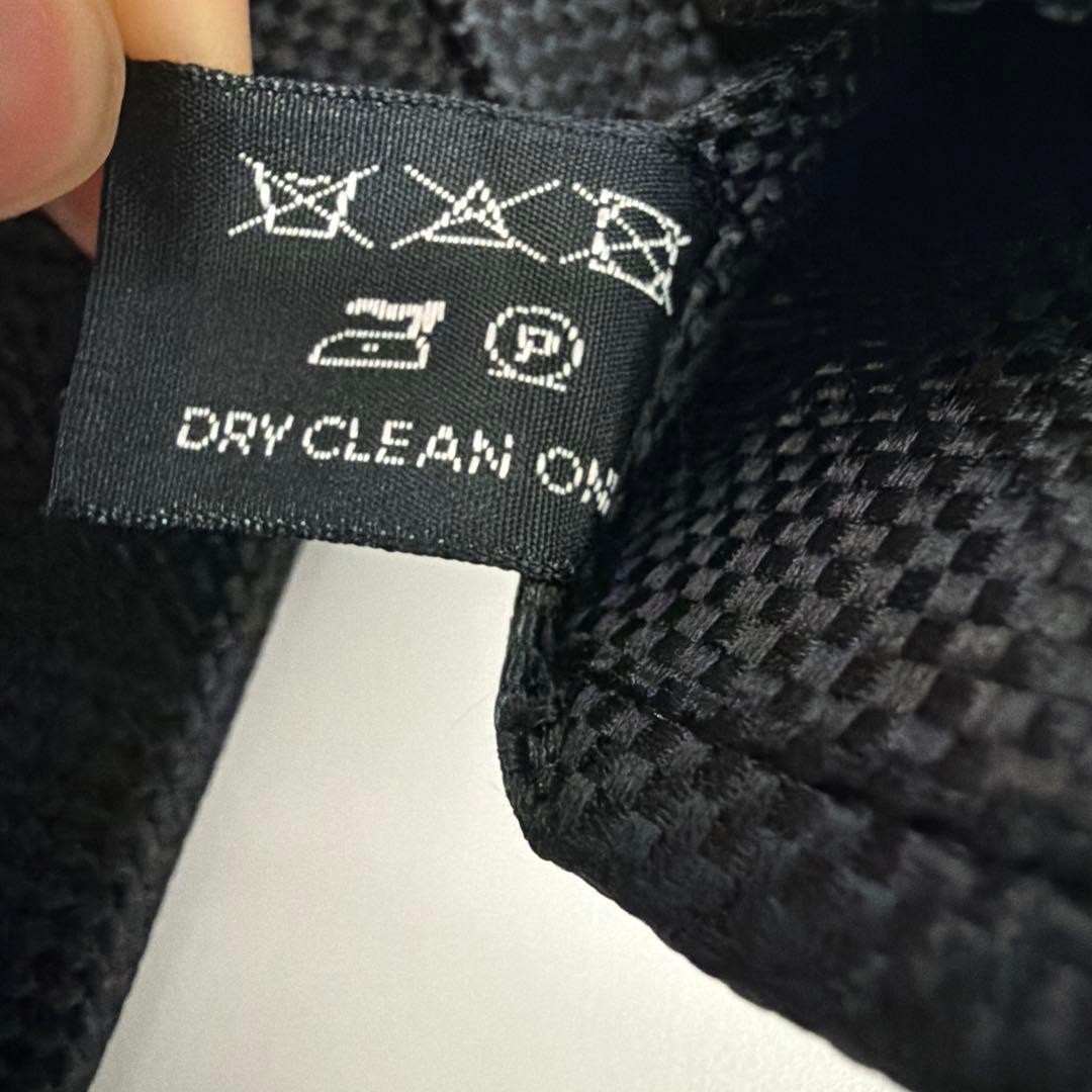 TOM FORD ブラック シルク ネクタイ