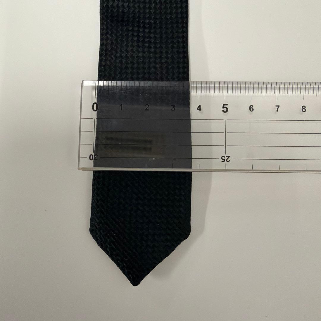 TOM FORD ブラック シルク ネクタイ