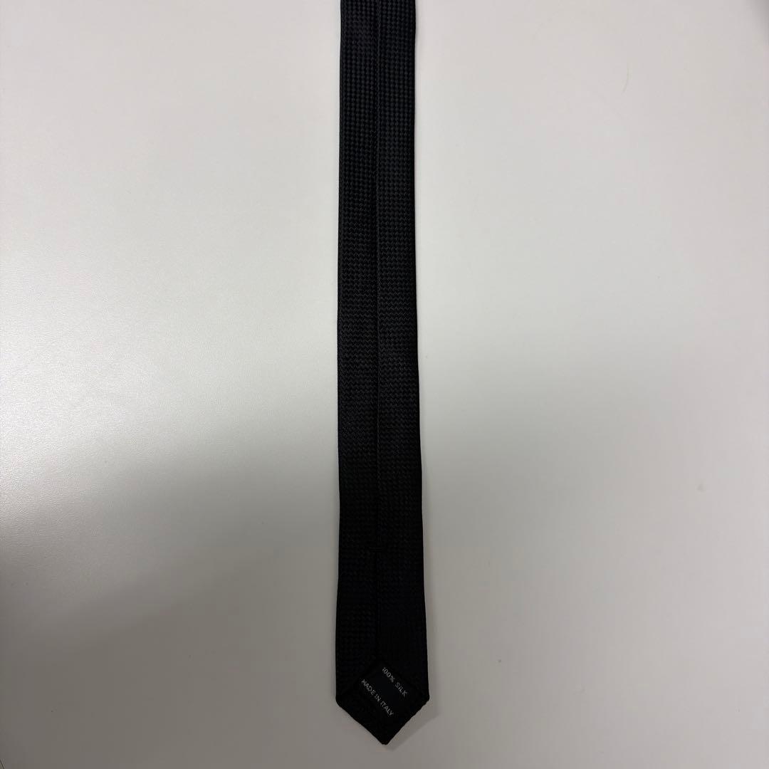 TOM FORD ブラック シルク ネクタイ