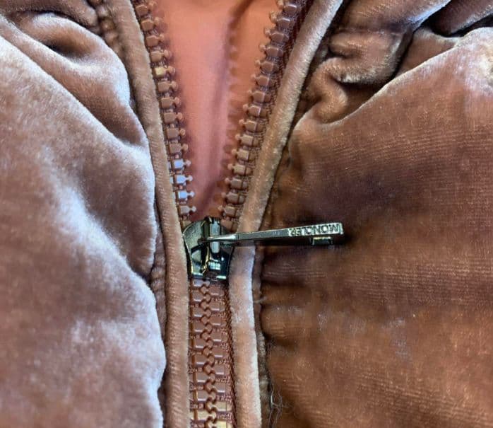 MONCLERダウンベスト　ベロアダウン　美品