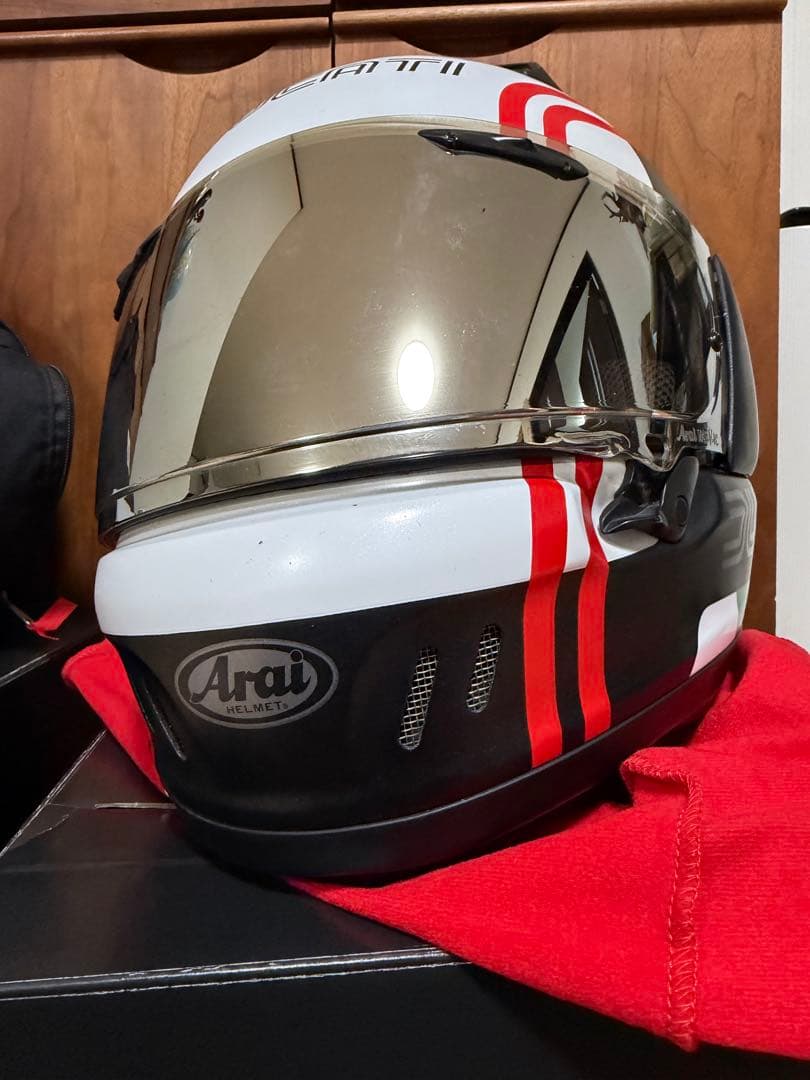 Ducati 77 DUCクラシック77 アライヘルメット　m