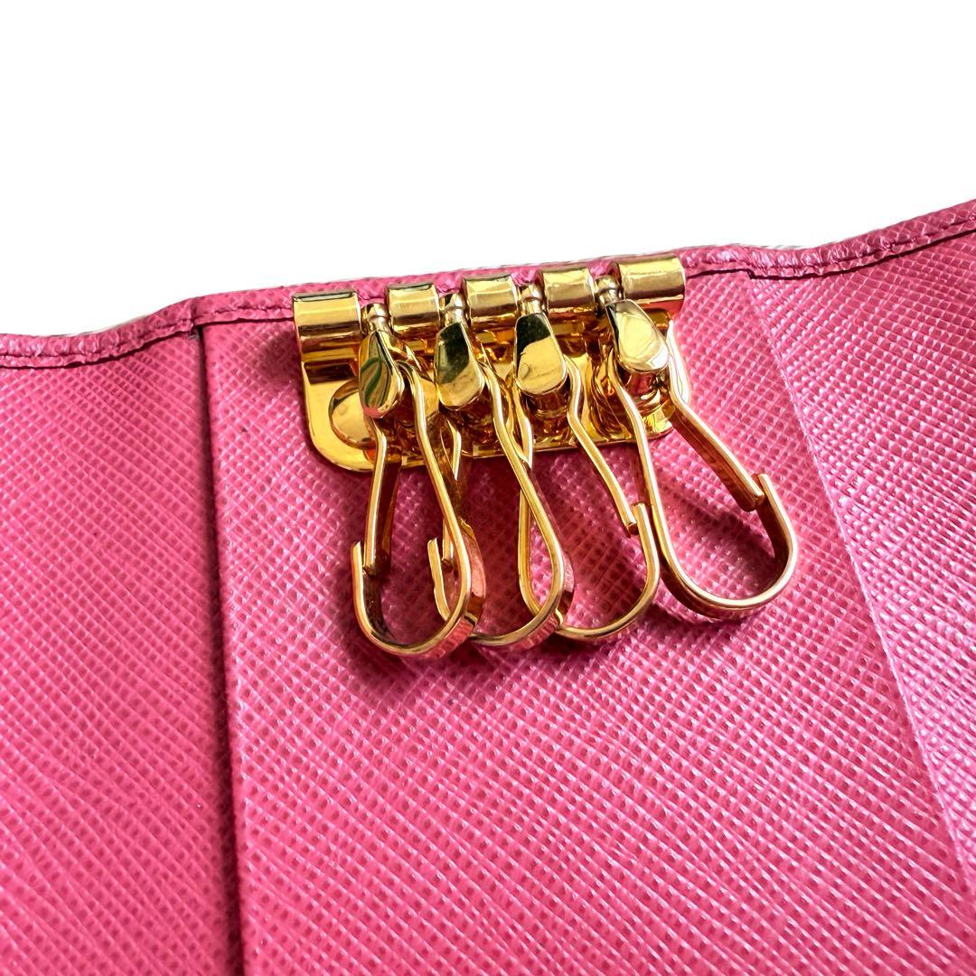 【美品】PRADA　サフィアーノレザーキーケース　4連　ピンク