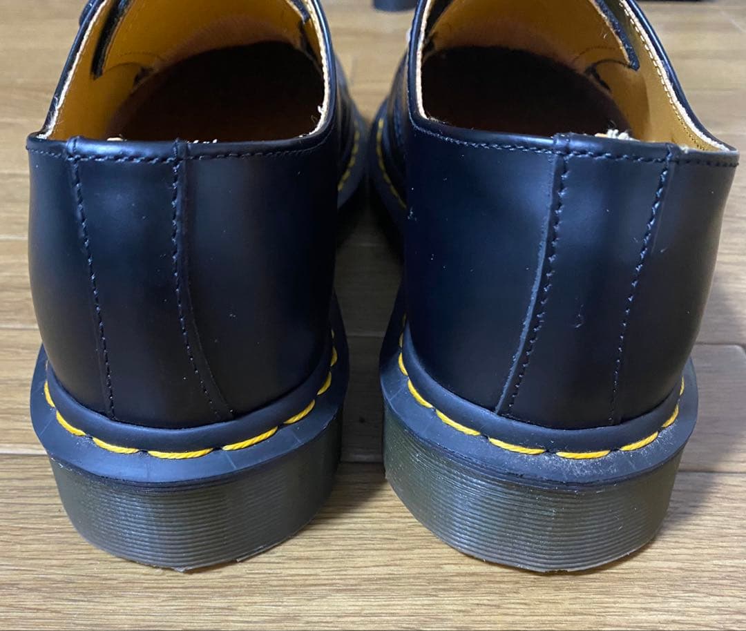 ドクターマーチン 3ホール　　Dr.martens UK7