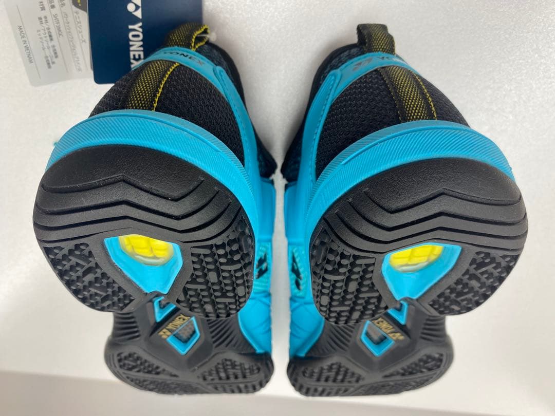 ◎超希少◎新品未使用◎ヨネックス フュージョンレブ3 オムニクレー 27cm①