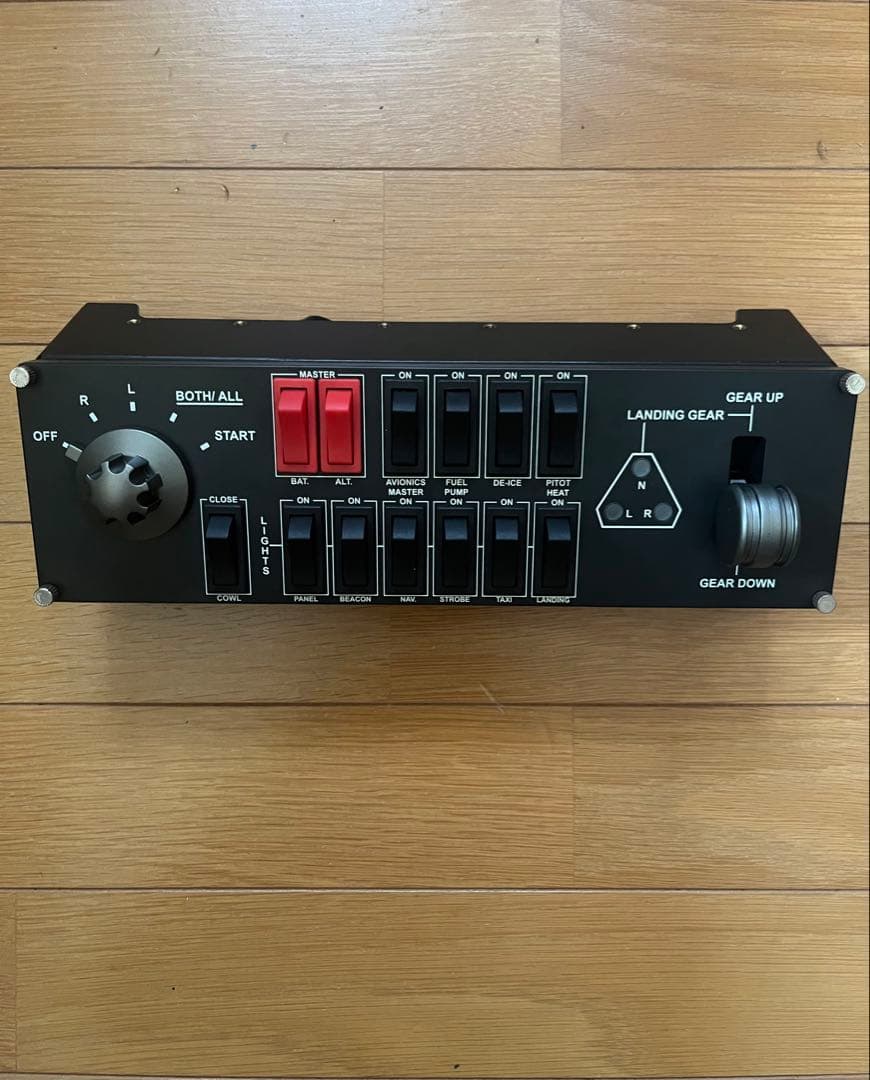 [動作確認済み] logicool Flight Switch Panel