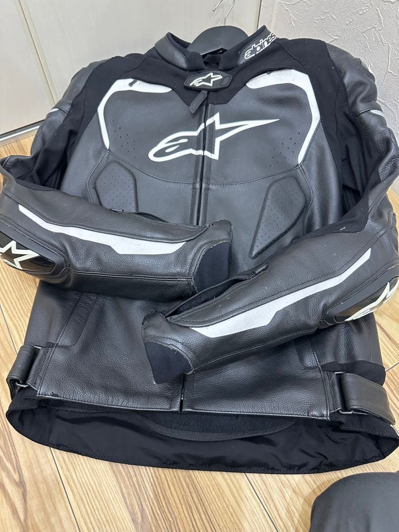 アルパインスターズ　alpinestars GP PRO レザー　ジャケット