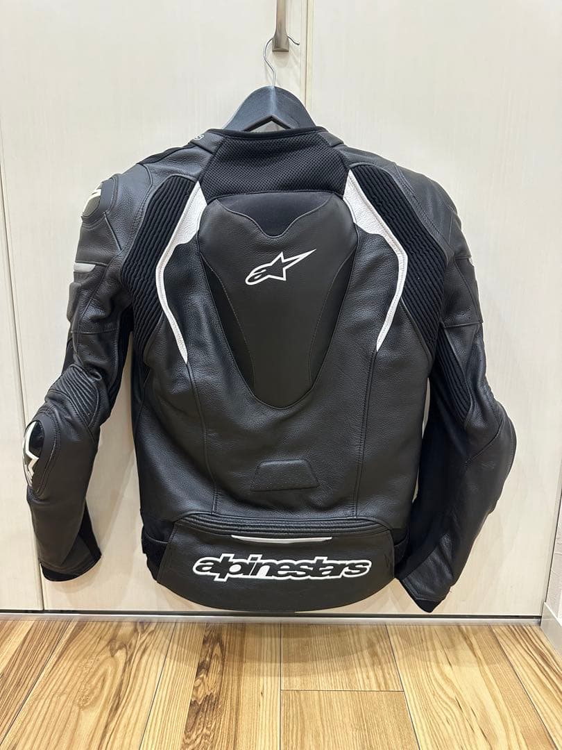 アルパインスターズ　alpinestars GP PRO レザー　ジャケット