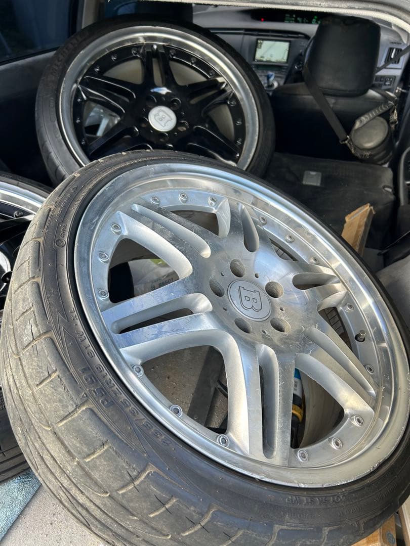 ブラバス 19インチ pcd112 2本 シルバーポリッシュ