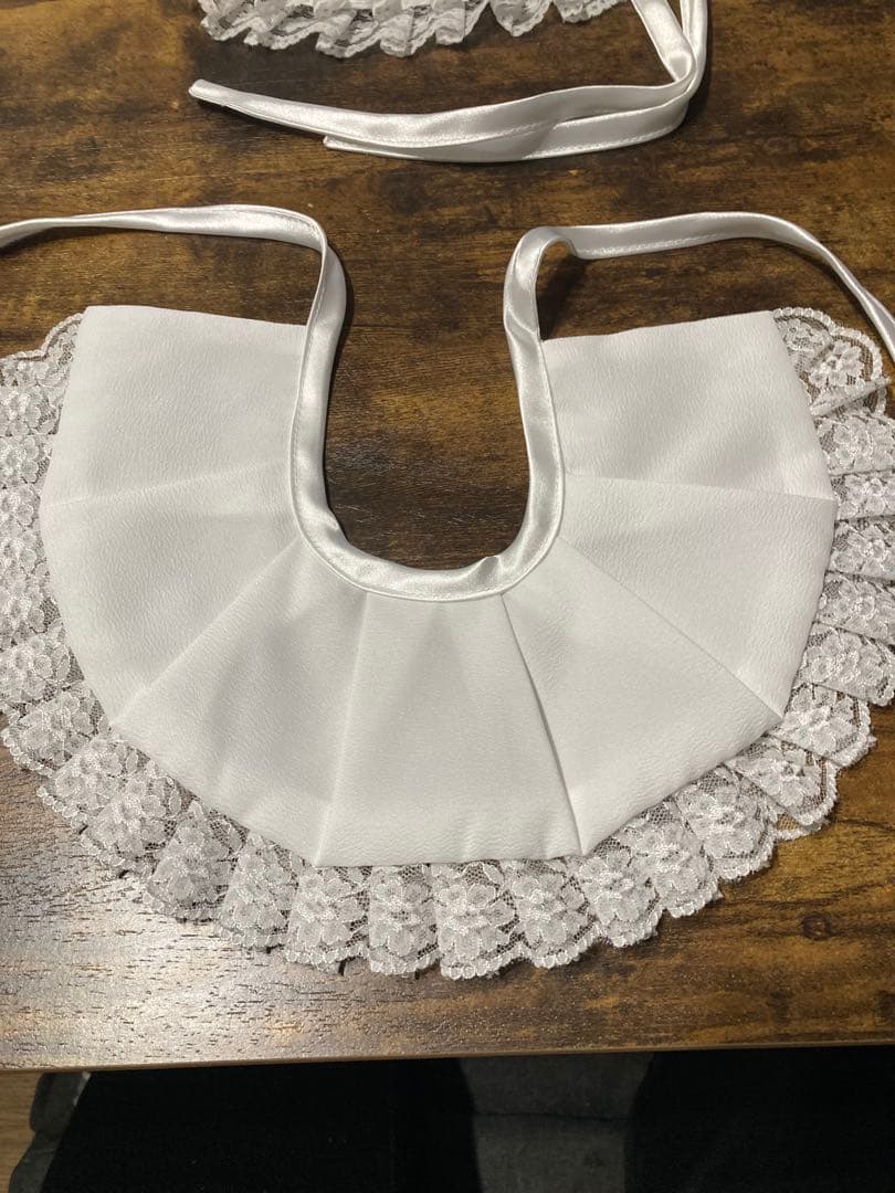 赤い刺繍着物 お宮参り用品【おまけ付き】