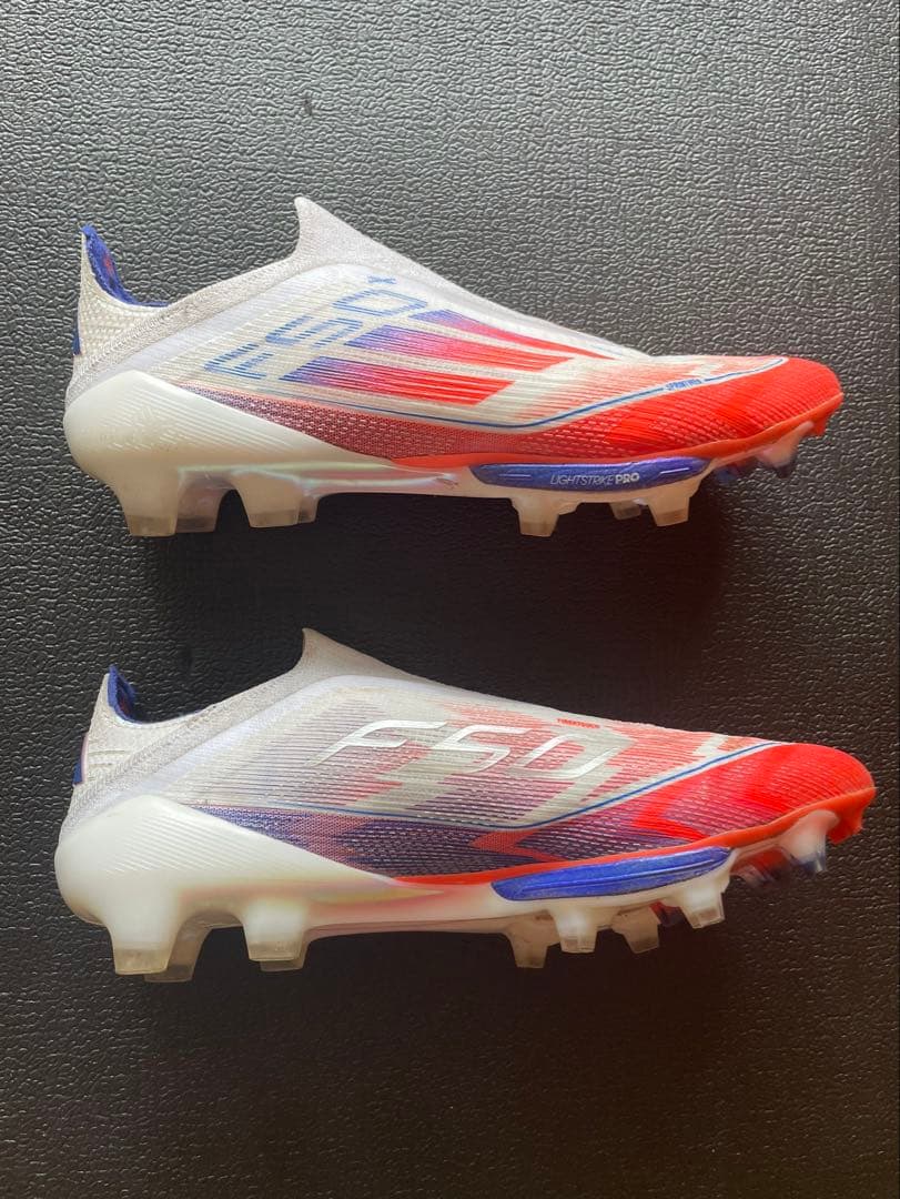 アディダス F50＋ 25.5