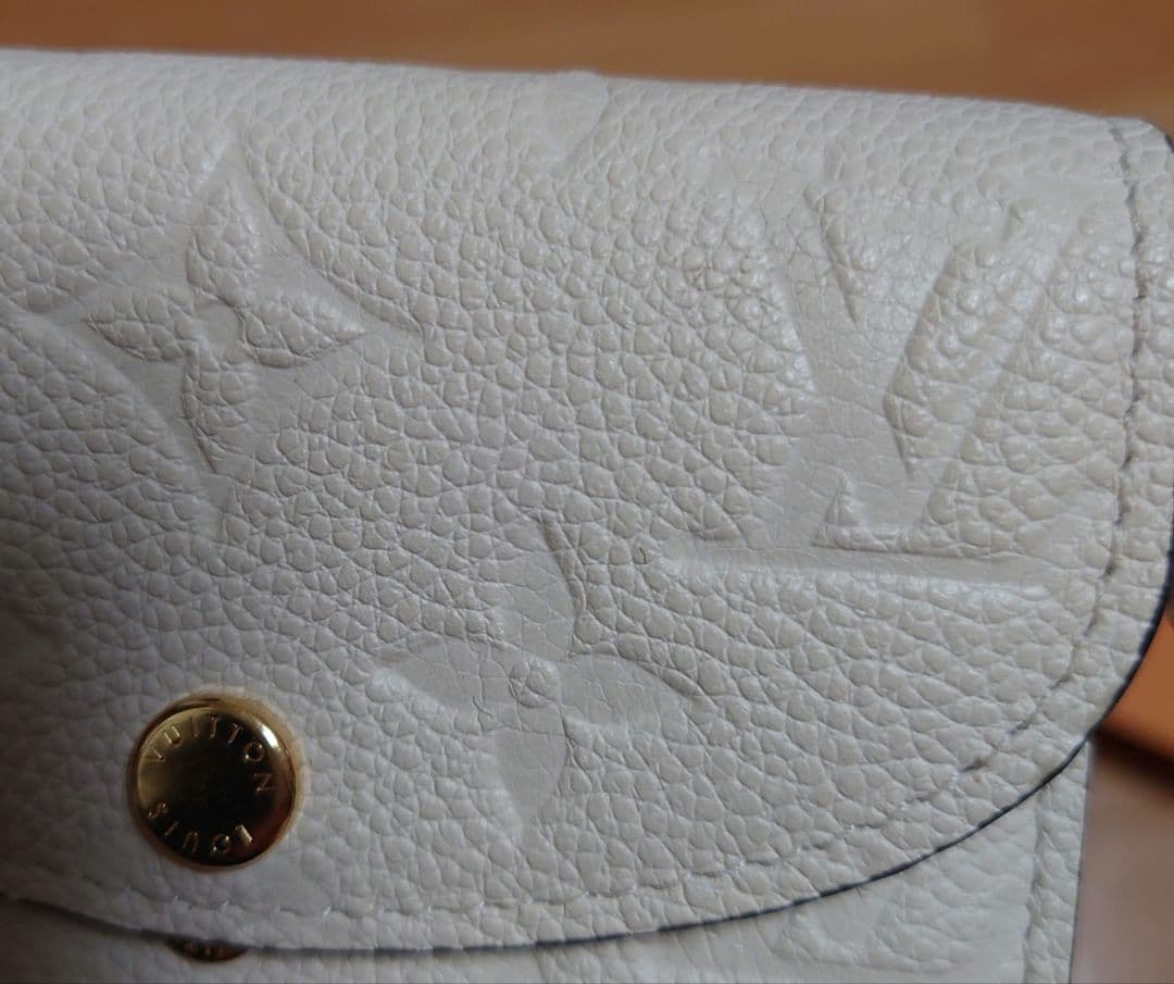 ルイ・ヴィトン　ポルトモネロザリ