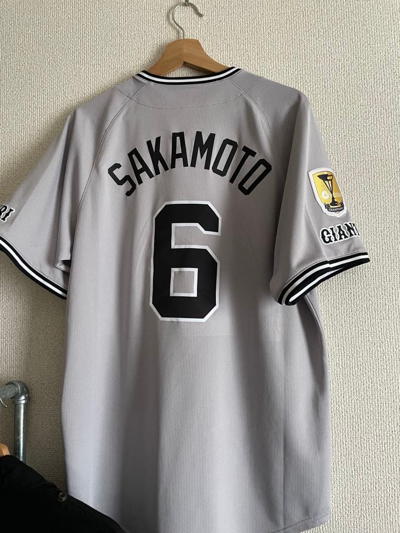 読売ジャイアンツ 坂本 セリーグチャンピオンエンブレム レプリカユニフォーム M