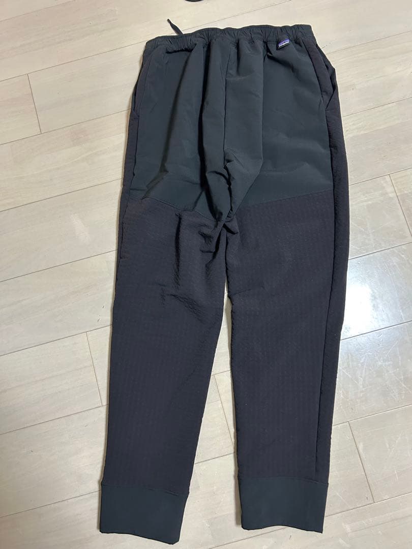 パタゴニア　R2ストレッチパンツ