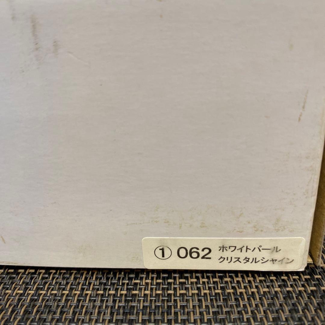 TOYOTA クラウンマジェスタ210系1/30ミニカー　ホワイトパール