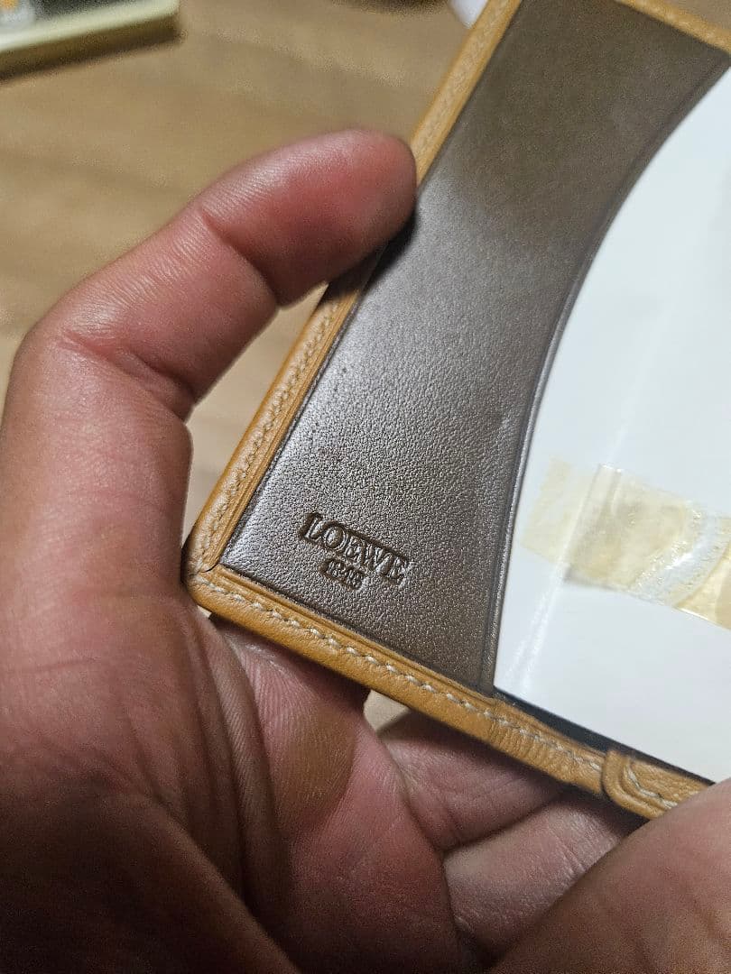 ビ*ビ様 レザーキーケース ベージュ コンパクトタイプ