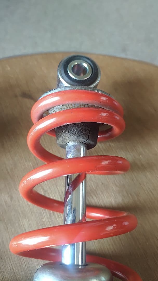 HONDA　CB400SF 純正　サスペンション