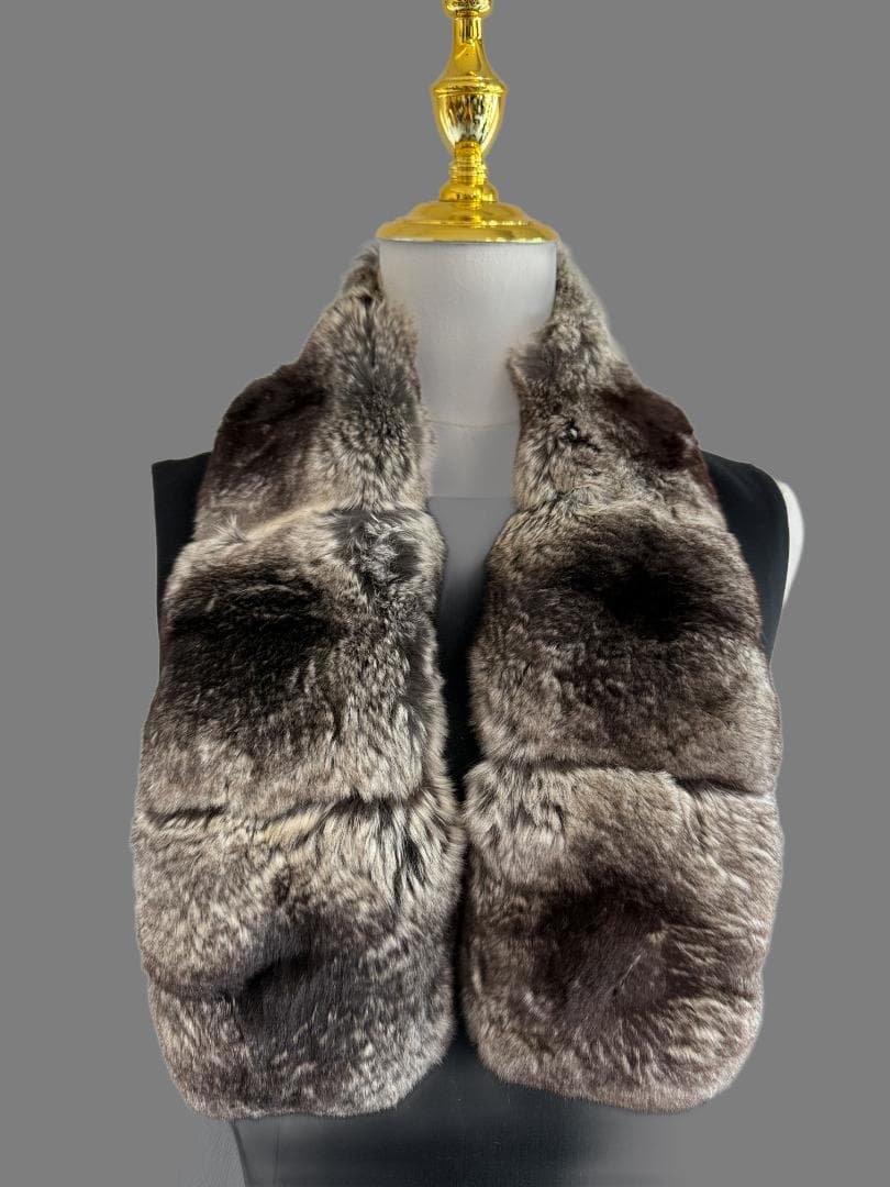 美品★FOXEY/フォクシーブティック マフラー チンチラ ファーティペット