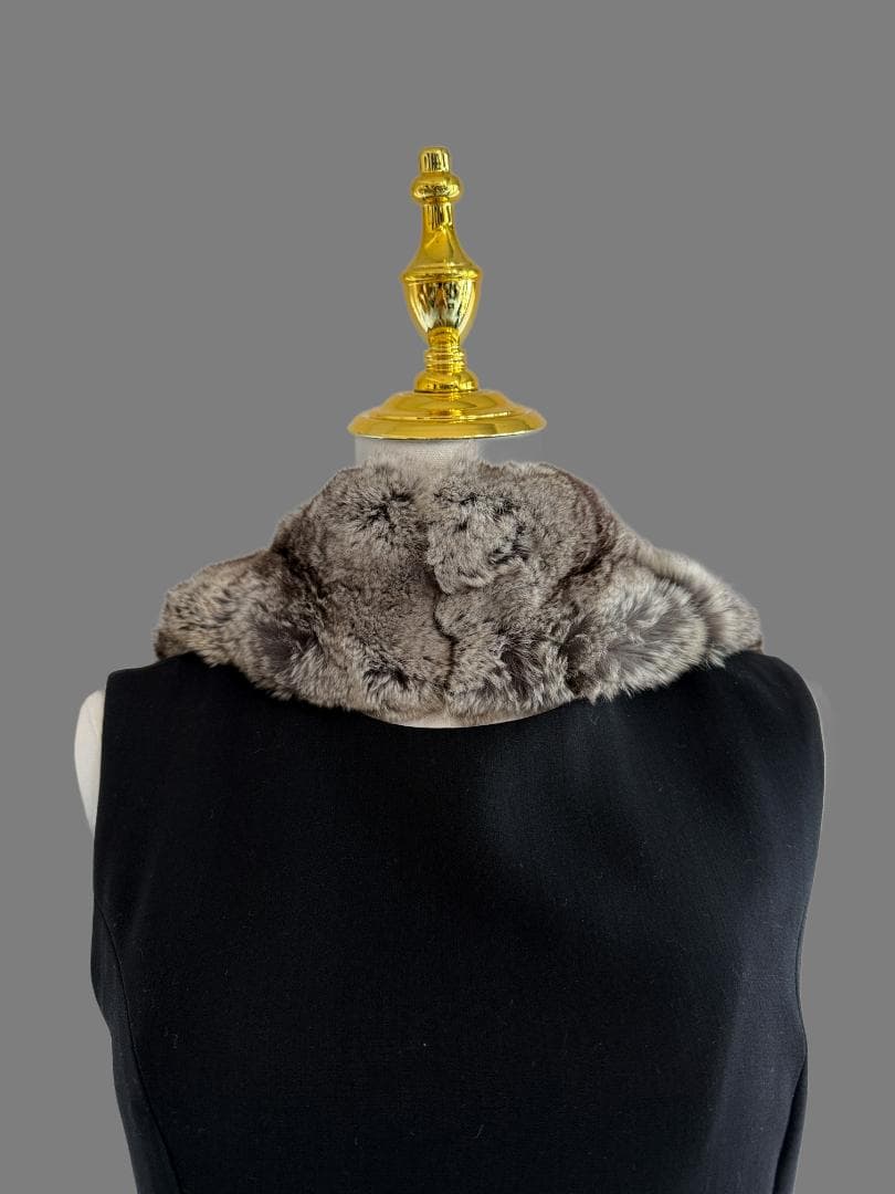 美品★FOXEY/フォクシーブティック マフラー チンチラ ファーティペット