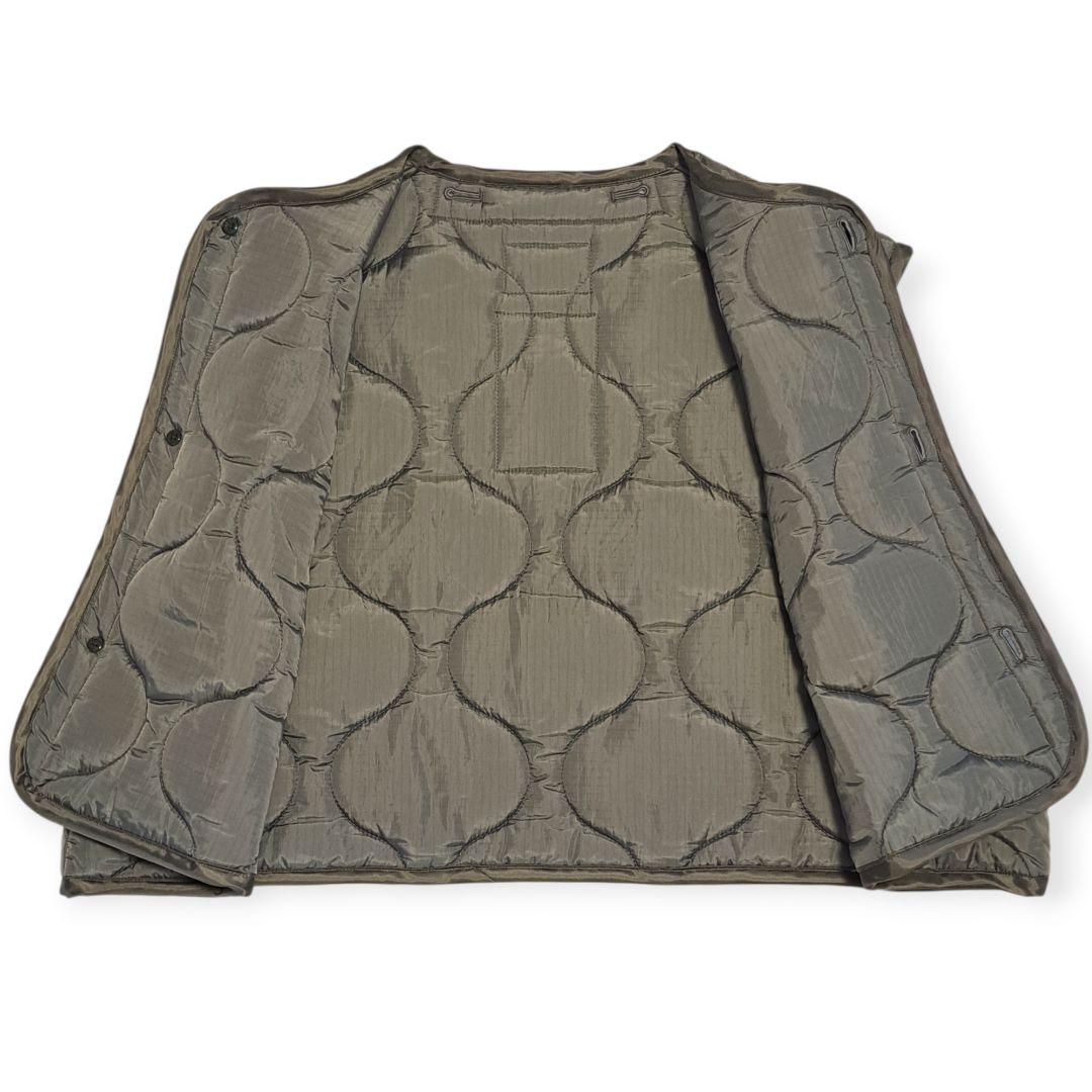 美品　HYKE ハイクキルティングベストQUILTED CROPPED VEST