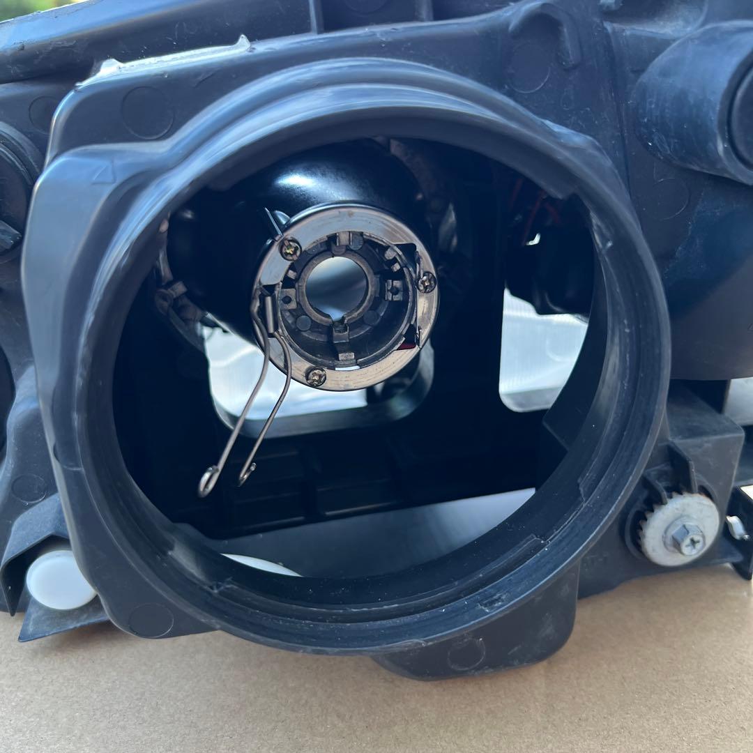 130系マークX 前期 社外ヘッドライト左右 アイライン付き ジャンク