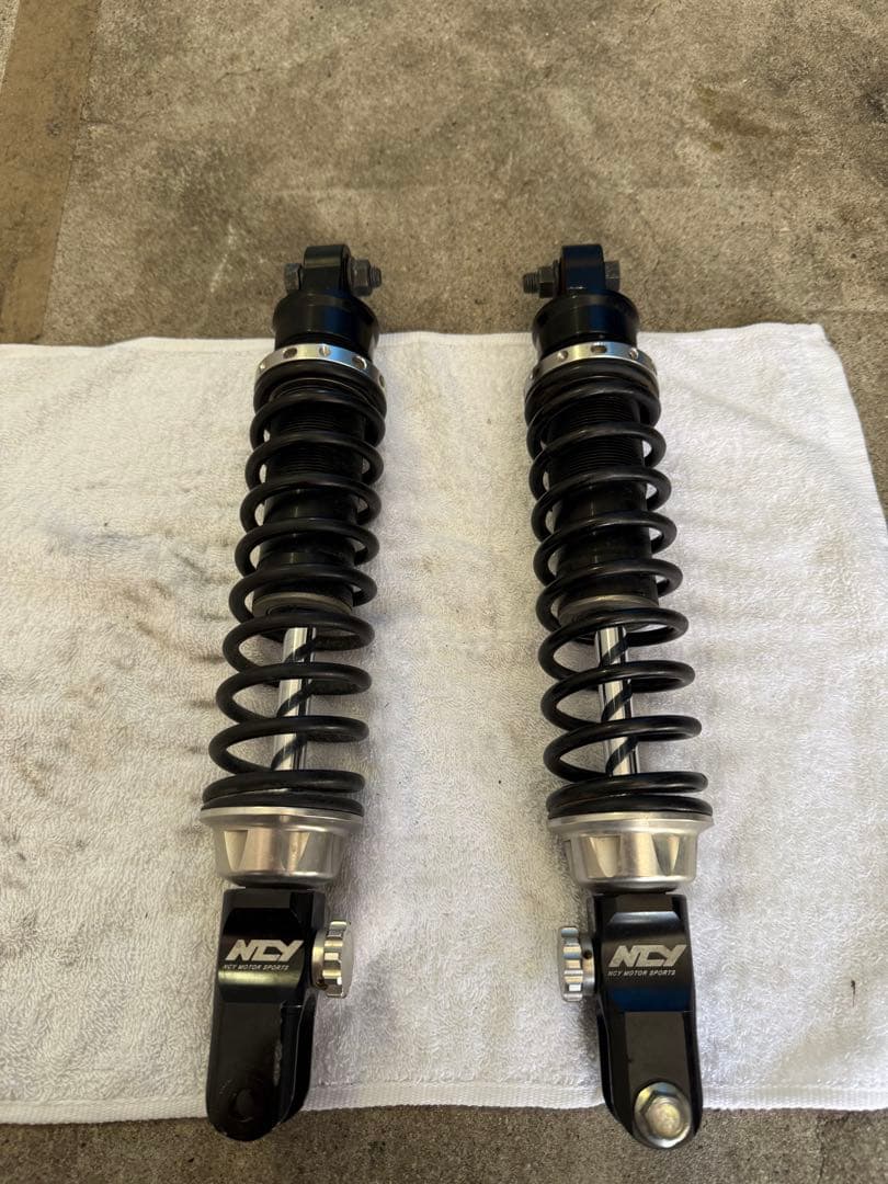 ヤマハ　シグナス用NCY 40段階調整サスペンション1型　2型　3型　4型　5型