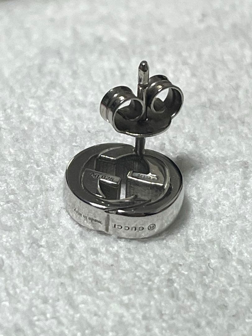 GUCCI グッチ ピアス シルバー