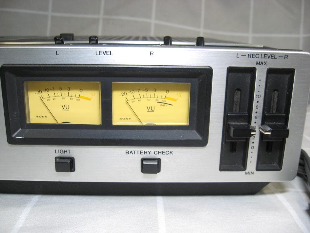 【昭和レトロ】ソニー ステレオカセットコーダー TC-2810 ジャンク扱い