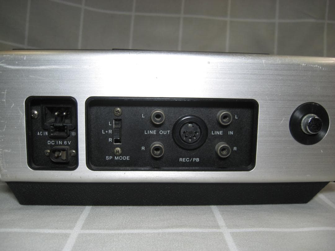 【昭和レトロ】ソニー ステレオカセットコーダー TC-2810 ジャンク扱い