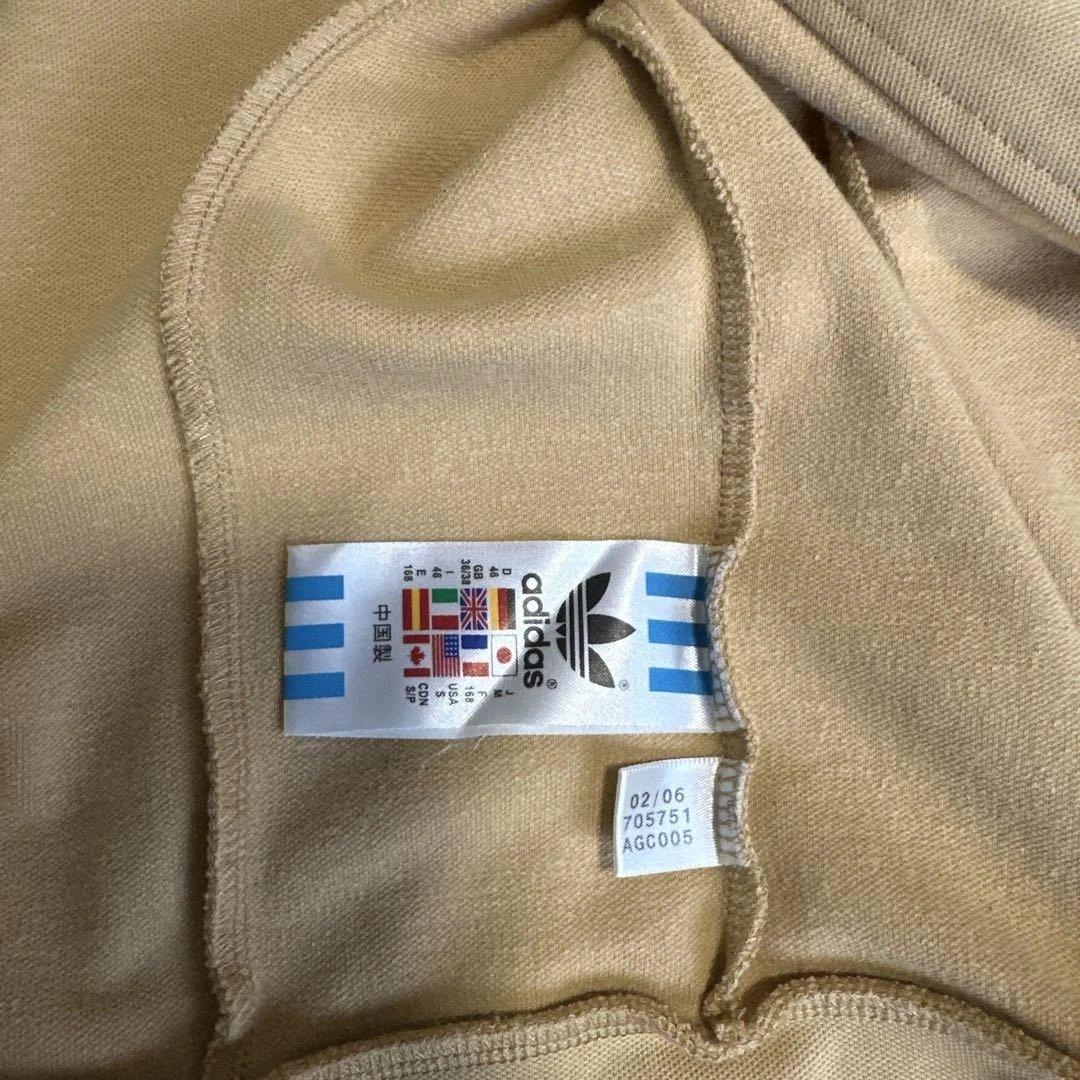 アディダス　ジャージ　ベージュ