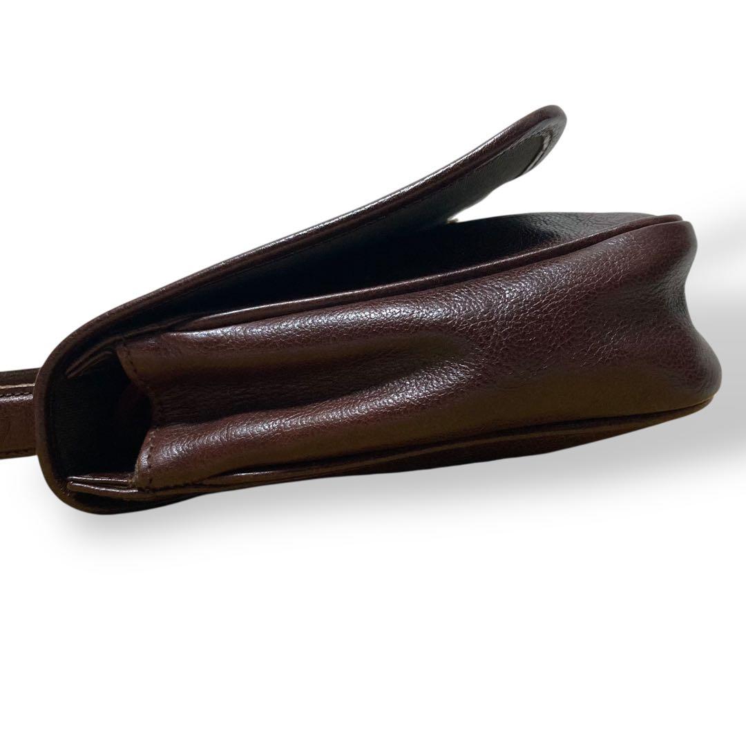 【ヴィンテージ】イルビゾンテ　ショルダーバッグ　レザー　ロゴ型押し　ブラウン