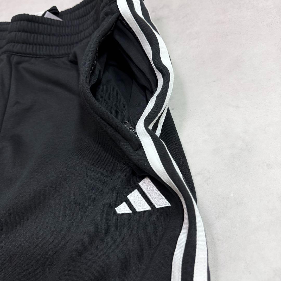 新品 Mサイズ アディダス 上下セットアップ ティロ23 パーカー パンツ