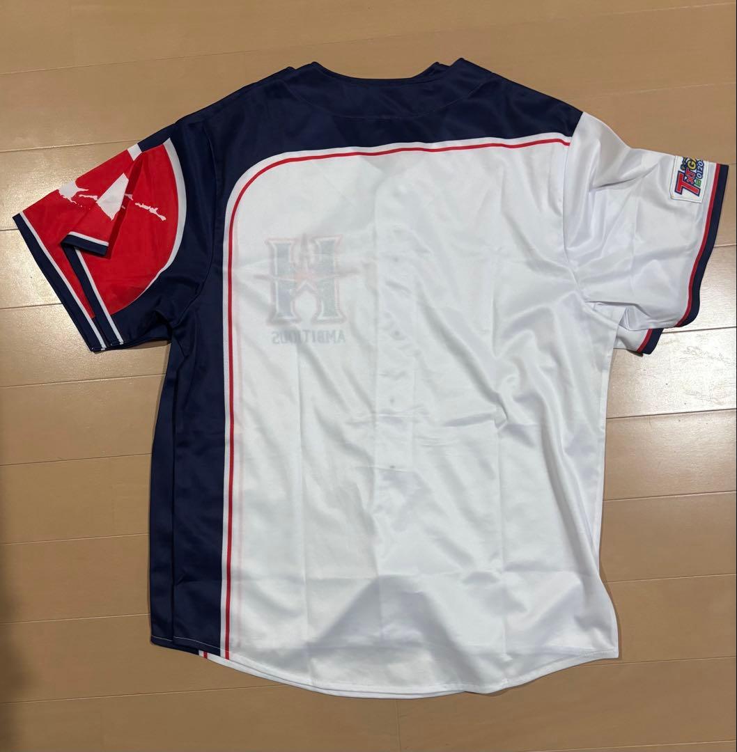 ファイターズ　ユニホーム