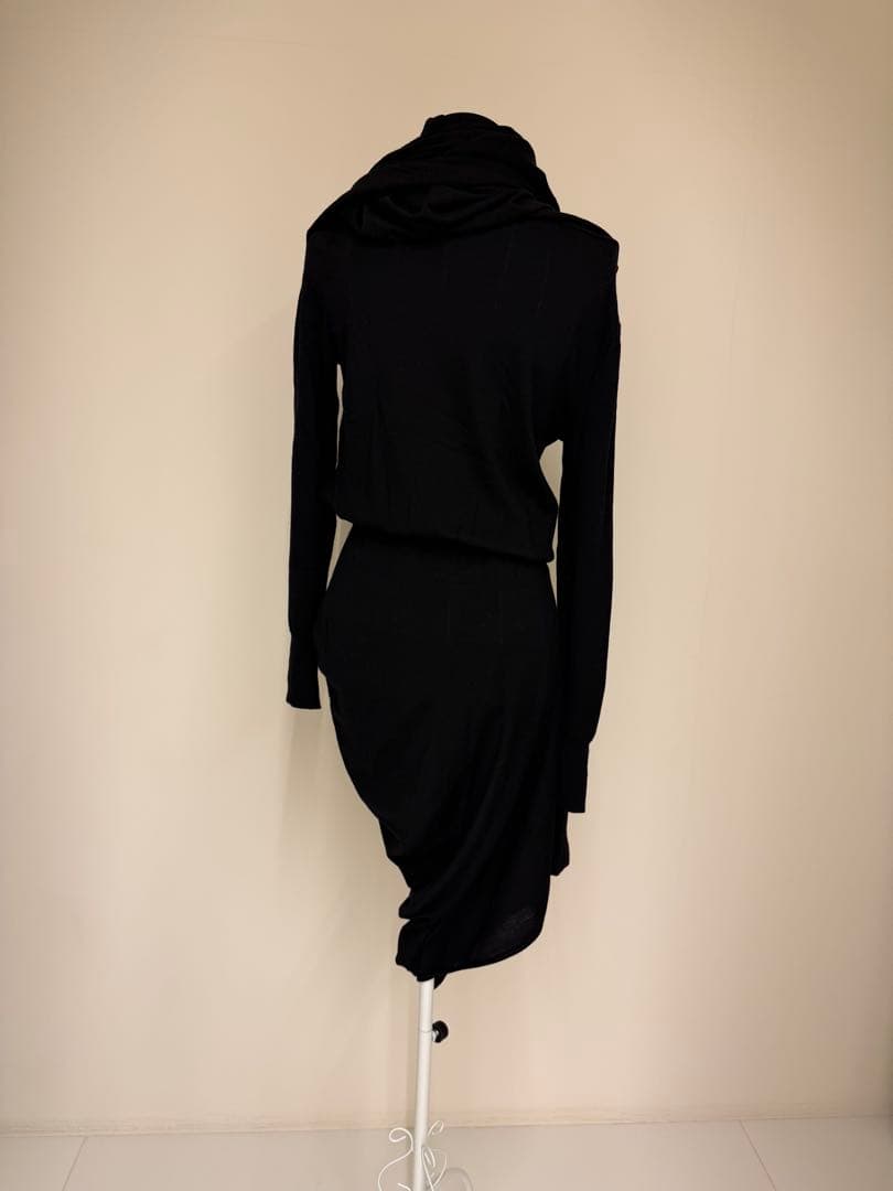 アレキサンダーマックイーン黒 スカーフ付き 長袖ニットワンピース