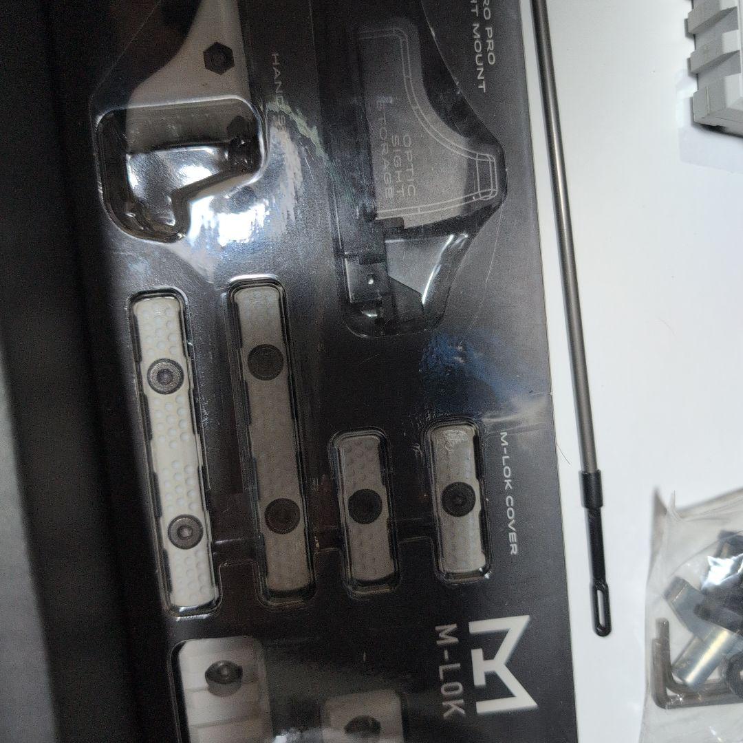 AK 次世代電動ガン ホワイトストーム