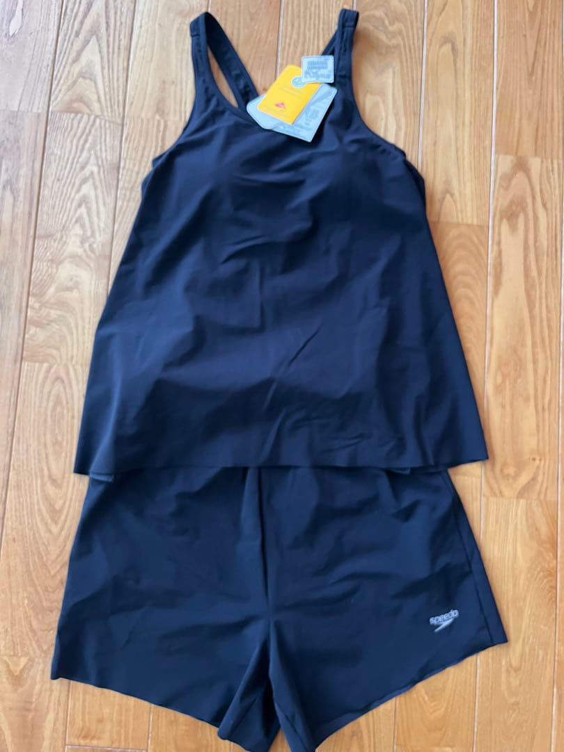 【値札付き】speedo リファインドフレアセパレート 水着