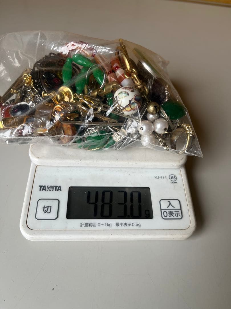 アクセサリー　まとめて482g ジャンク　指輪　ネックレス　ブローチ　など