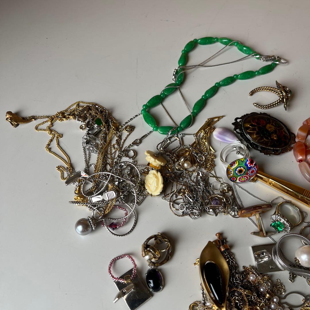 アクセサリー　まとめて482g ジャンク　指輪　ネックレス　ブローチ　など
