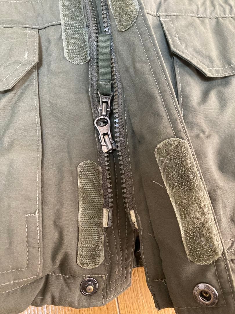 THE NORTH FACE グースダウンジャケット　キッズアウター　オリーブ