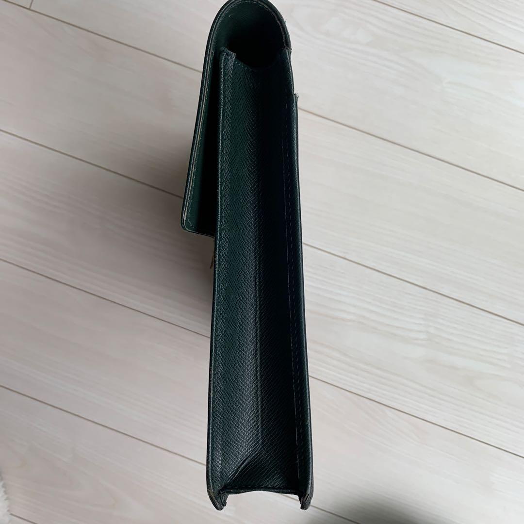 LOUIS VUITTON セルヴィエット・クラド　タイガ　エピレザー　グリーン