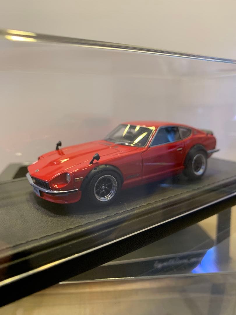 イグニッションモデル　1/43 フェアレディ　Z S30 レッド