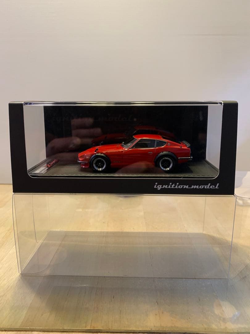 イグニッションモデル　1/43 フェアレディ　Z S30 レッド